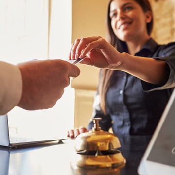 What is the minimum age requirement to check-in to Cambria Rockville?
