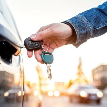 Does Cambria Rockville have on-site parking?