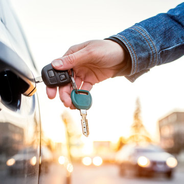 Does Cambria Rockville have on-site parking?